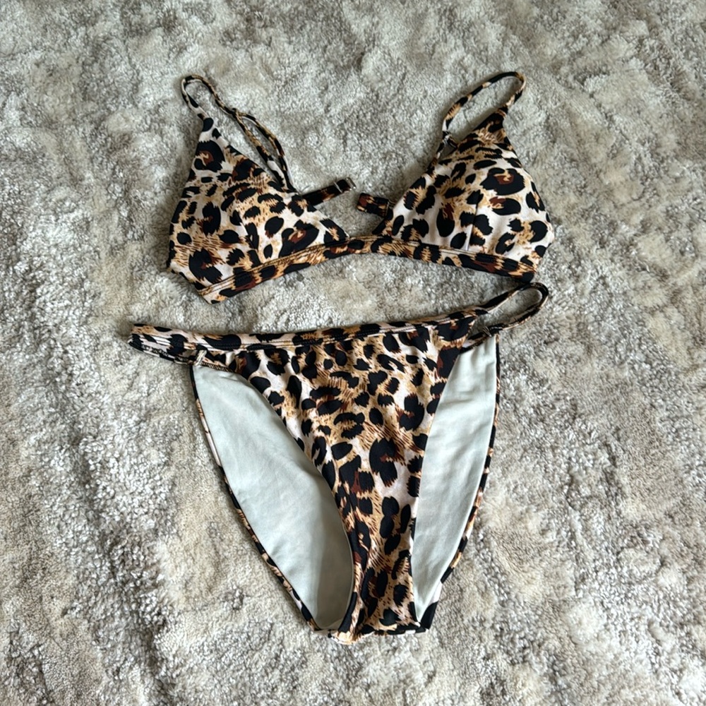 Wild Leopard Print Bikini Set
